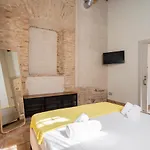Dobo Azacanes Hotel