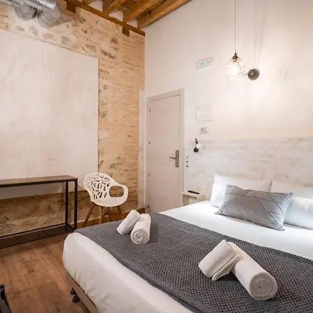 Dobo Azacanes Hotel 2*