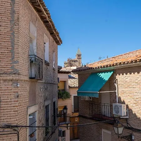 Dobo Azacanes Hotel 2*