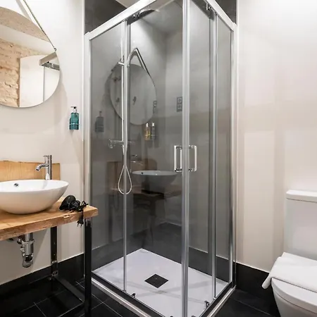 Dobo Azacanes ホテル 2*